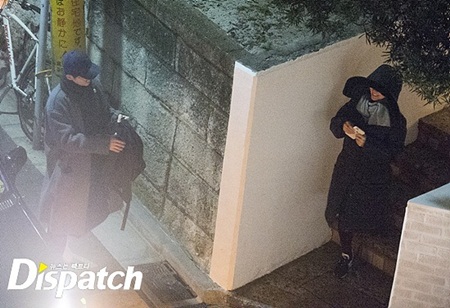 Chuyện làng sao - Dispatch 'cao tay' tiết lộ ảnh hẹn hò bí mật của Song Joong Ki và Song Hye Kyo (Hình 6).
