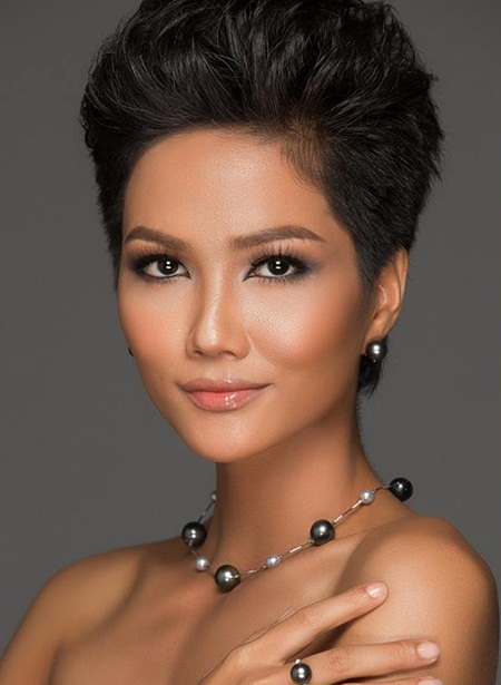 Tin tức - Hoa hậu H'Hen Niê tóc ngắn cá tính, tóc dài cũng xinh đẹp không kém ai (Hình 3).