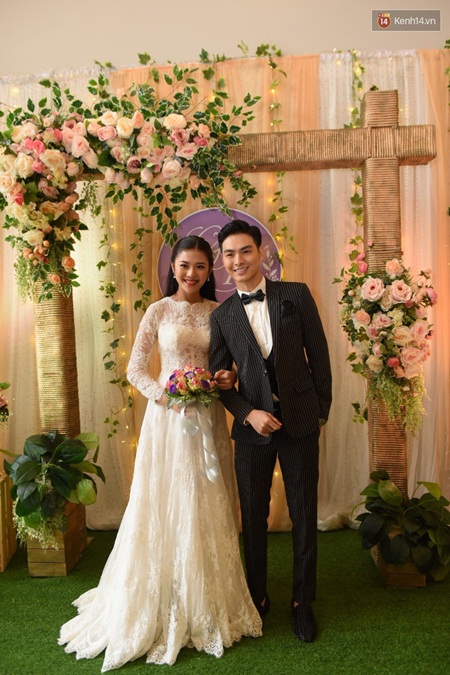 Tin tức - Điểm lại loạt đám cưới đình đám nhất của showbiz Việt năm 2017 (Hình 14).
