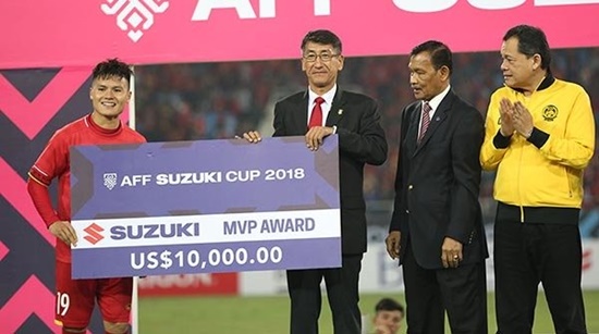 Tin tức - Cận cảnh phút đăng quang AFF Cup 2018 vỡ òa cảm xúc của ĐT Việt Nam (Hình 8).
