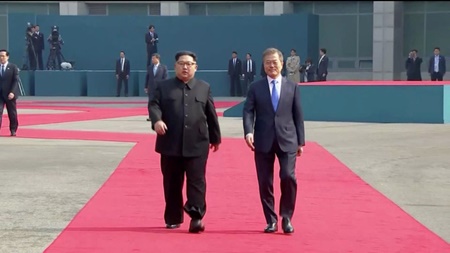 Tin thế giới - Ảnh: Cuộc gặp lịch sử của nhà lãnh đạo Triều Tiên và Tổng thống Hàn Quốc (Hình 7).