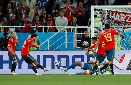 Tin tức - Kết quả World Cup 2018: Chật vật hòa Morocco, Tây Ban Nha giành ngôi đầu bảng B (Hình 2).