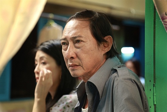 Tin tức - Sao Việt chung tay kêu gọi hỗ trợ nghệ sĩ Lê Bình điều trị ung thư phổi