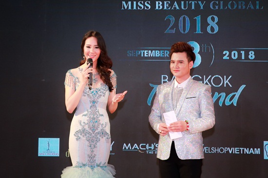Tin tức giải trí - Người đẹp Long An giành ngôi vị Á hậu 2 Hoa hậu sắc đẹp toàn cầu 2018 (Hình 2).