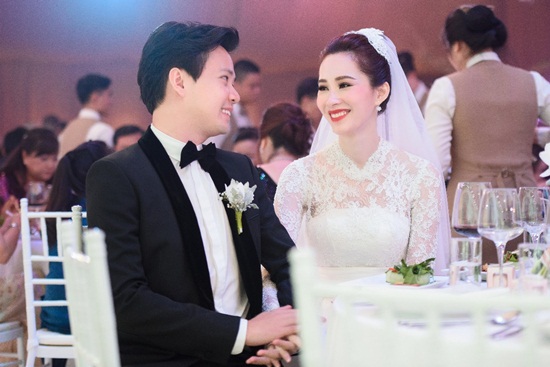 Tin tức - Những đám cưới được thông báo “phút chót” của showbiz Việt (Hình 3).