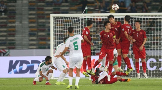 Tin tức - ĐT Việt Nam đã giành chiếc vé cuối cùng vào vòng 1/8 Asian Cup như thế nào?