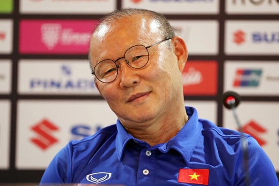 Tin tức - HLV Park Hang-seo hé lộ con đường dẫn bóng đá Việt Nam tới giấc mơ World Cup 2022 (Hình 2).