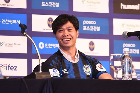 Tin tức - Công Phượng nhắc tới Xuân Trường và Son Heung-min trong buổi ra mắt Incheon United (Hình 2).