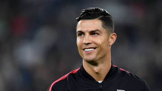 Thể thao 24h - Ronaldo chi tiền chống dịch Covid-19 ở quê nhà Bồ Đào Nha