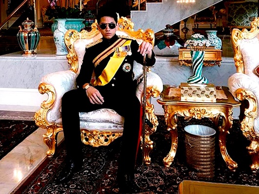 Tin thế giới - Hoàng tử giàu nhất nhì Brunei, điển trai, thân hình 'cực phẩm' bày tỏ tiêu chí tuyển ý trung nhân khiến nhiều cô gái 'sướng rơn' (Hình 3).