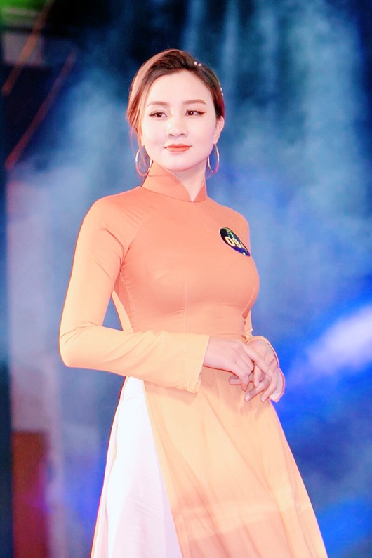 Tin tức giải trí - Cô gái dân tộc Nùng từng đóng hài Tết quyết tâm thi Hoa hậu Việt Nam 2020 vì ước mơ thuở nhỏ (Hình 3).