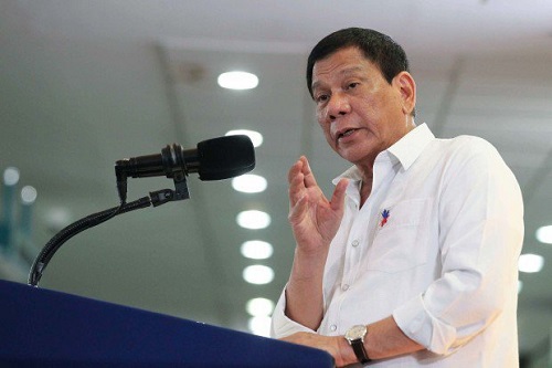 Tin thế giới - ​Tổng thống Philippines tiết lộ từng dùng thuốc giảm đau cực mạnh