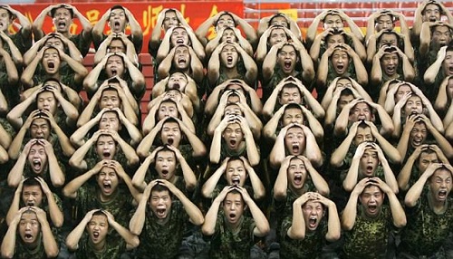 Tin thế giới - Quân đội Trung Quốc khó tuyển quân vì thanh niên béo phì, lười vận động