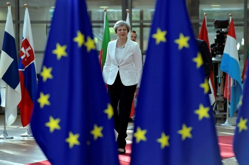 Tin thế giới - Anh thúc đẩy đàm phán về tương lai, EU muốn “chia tay” trước