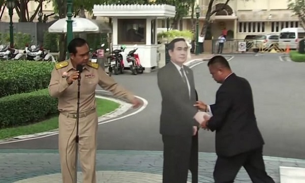 Tin thế giới - Cách tránh câu hỏi “nóng” từ phóng viên của Thủ tướng Thái Lan