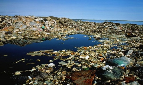  - Đổ chất thải nguy hại xuống vùng biển Việt Nam bị phạt 1 tỷ đồng