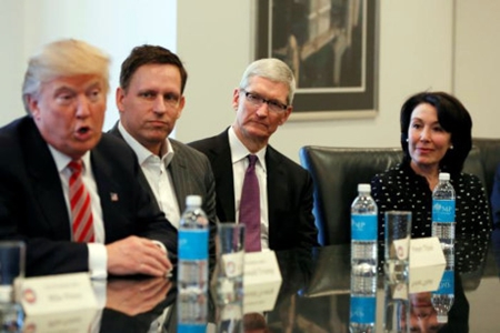Sản phẩm số - Cuộc gặp “oái oăm” giữa Donald Trump và các CEO công nghệ Mỹ