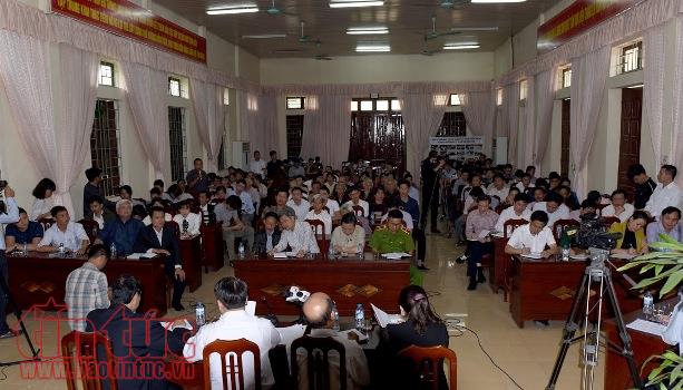Tin trong nước - Người dân Đồng Tâm đồng ý thả người sau cuộc đối thoại với Chủ tịch Hà Nội Nguyễn Đức Chung (Hình 4).