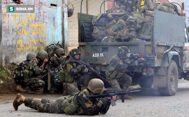 Tin thế giới - Chính phủ tăng binh, phiến quân thân IS tiếp cận trụ sở quân đội Philippines (Hình 2).