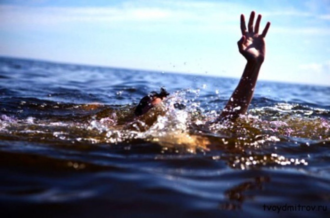 Chuyện học đường - Học sinh lớp 5 ở Hà Nội tử vong khi học bơi tại trường