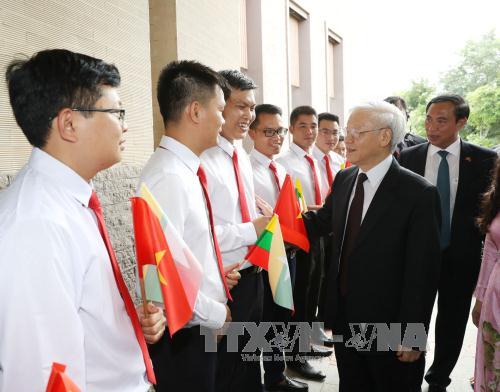 Tin trong nước - Tổng Bí thư Nguyễn Phú Trọng bắt đầu thăm Myanmar