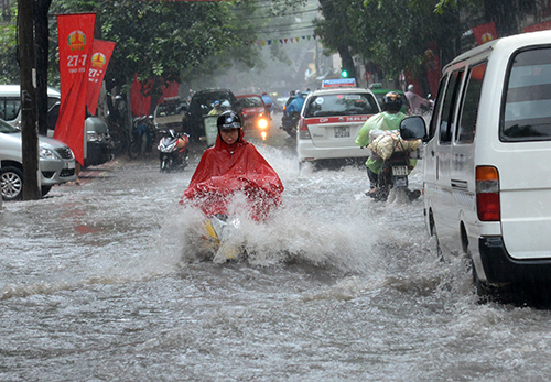 Tin trong nước - Dự báo thời tiết ngày 11/9: Hà Nội lại mưa rào 3 ngày liên tiếp