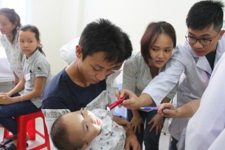  - Trả lại nụ cười cho gần 200 em nhỏ dị tật hở hàm ếch ở Nghệ An (Hình 3).