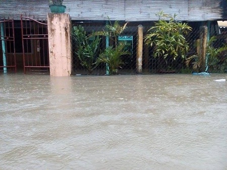 Tin trong nước - Huế: Nước sông tiếp tục dâng cao, nhiều nhà dân ngập nặng hơn 1m (Hình 2).