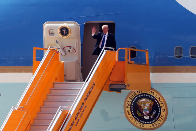 Tin tức - Tổng thống Mỹ Donald Trump đã đến Đà Nẵng (Hình 5).