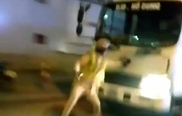 Tin tức - Vụ xe tải lao thẳng vào CSGT: Tạm giữ tài xế