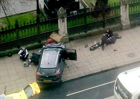 Tin thế giới - Thêm nạn nhân tử vong trong vụ khủng bố gần quốc hội Anh