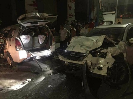 Tin trong nước - Nhân viên khách sạn ở Sài Gòn lái xe của khách gây tai nạn chết người