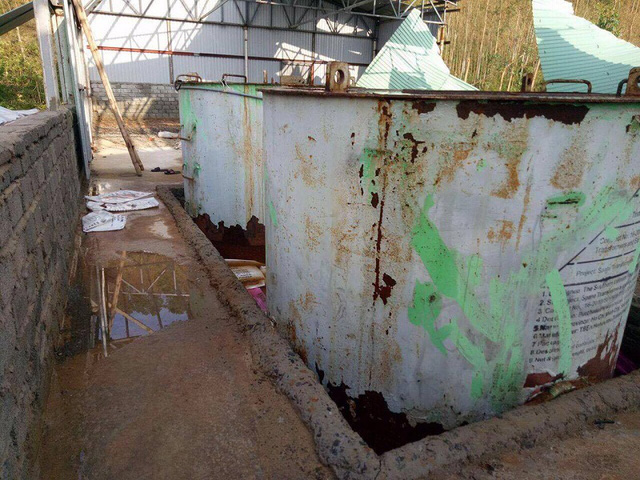 Tin trong nước - Kho hóa chất lạ rộng 1.000 m2 phát lộ sau bão số 10 ở Quảng Bình