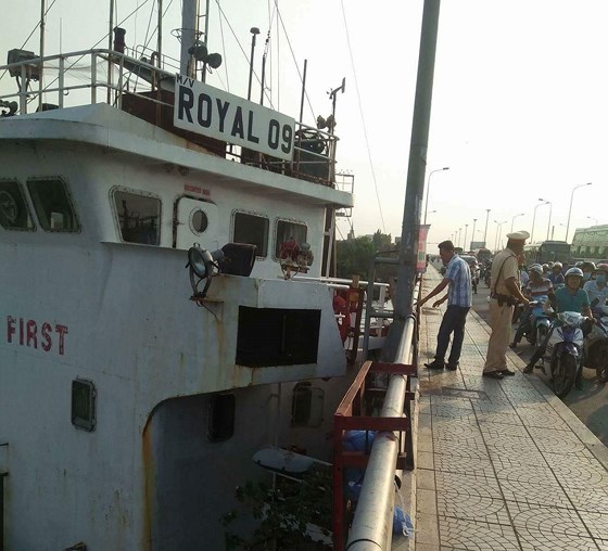 Tin tức - Tin tức mới nhất vụ tàu 'khủng' đâm cầu Đồng Nai