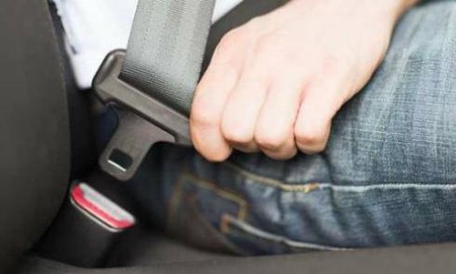 An ninh - Hình sự - Từ năm 2020, tài xế ô tô không thắt dây an toàn bị phạt bao nhiêu tiền?