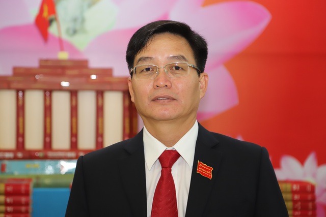 Tin trong nước - Ông Nguyễn Đình Trung được bầu giữ chức Chủ tịch UBND tỉnh Đắk Nông