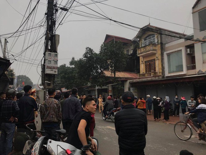 Tin trong nước - Hiện trường vụ cháy nhà lúc nửa đêm ở Hưng Yên, 3 người trong gia đình tử vong (Hình 3).