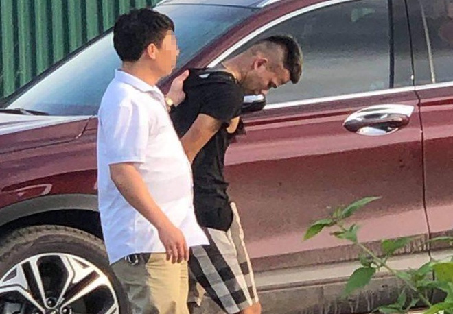 Tin trong nước - Vụ chiến sĩ cảnh sát cơ động Bắc Giang bị tông tử vong: Tạm giữ tài xế và phụ xe