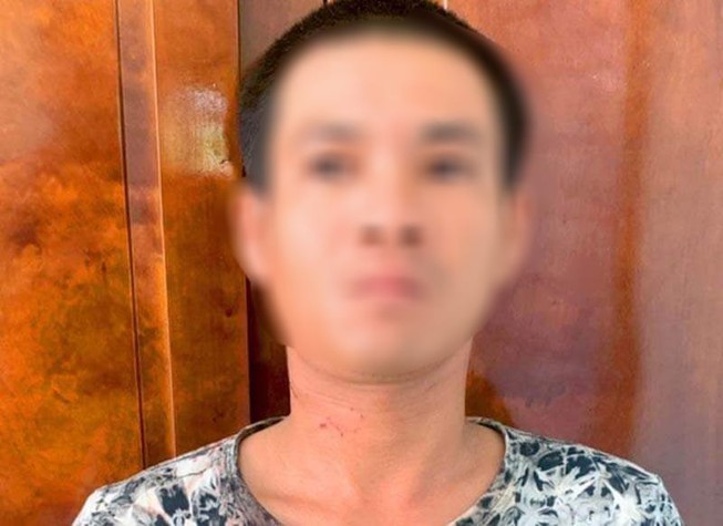 An ninh - Hình sự - Vụ chồng đâm chết vợ ở Nha Trang: Hàng xóm chạy qua thấy nạn nhân nằm trên vũng máu
