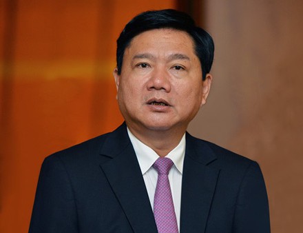 Tin tức - Cái bắt tay định mệnh giữa ông Đinh La Thăng và Hà Văn Thắm ở thương vụ 800 tỷ đồng