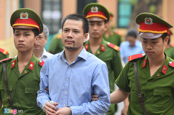Tin tức - Luật sư đề nghị trả tự do cho em họ cựu TGĐ Oceanbank Nguyễn Xuân Sơn