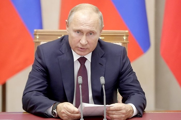 Tin tức - Tổng thống Putin: IS bắt cóc gần 700 con tin tại Syria, hành hình 10 người một ngày