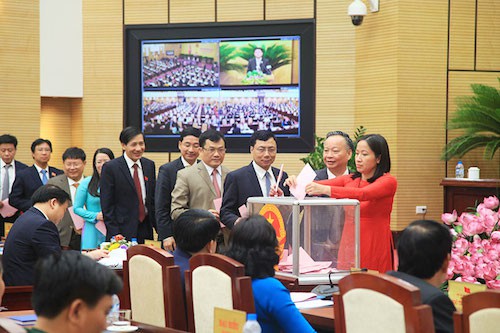 Tin tức - Hà Nội sắp lấy phiếu tín nhiệm 37 chức danh chủ chốt