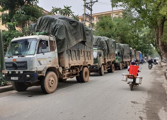 Tin tức - Triệt phá đường dây buôn lậu 'khủng' ở Lạng Sơn, thu giữ 100 tấn hàng (Hình 2).