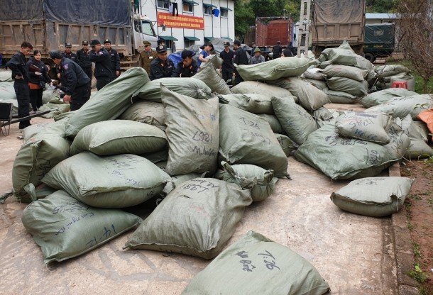 Tin tức - Triệt phá đường dây buôn lậu 'khủng' ở Lạng Sơn, thu giữ 100 tấn hàng