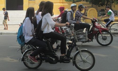 Tin tức - Hà Nội đề xuất 'quản' xe đạp điện như xe máy