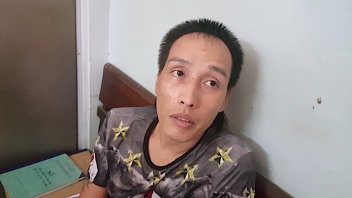 Pháp luật - Hà Nội: CSGT bắt giữ đối tượng mang theo ma túy, bình xịt hơi cay