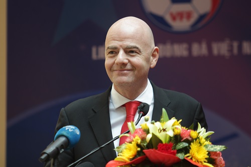 Tin trong nước - Chủ tịch FIFA thăm Việt Nam, sau thành công của U23