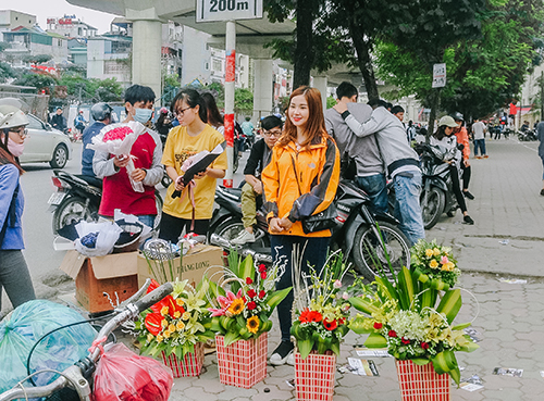 Tin tức - Hà Nội ngập tràn sắc hoa đón chào 20/10 (Hình 9).