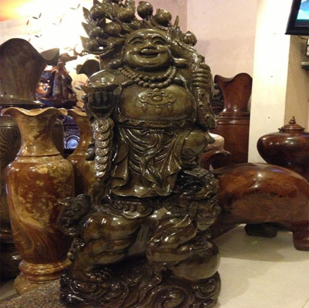 Tin tức - Những tác phẩm từ gỗ quý của đại gia Việt khiến nhiều người 'hoảng hốt' khi nghe giá